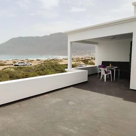 In Caleta De Mit Terrasse By Interhome Holiday home Famara
